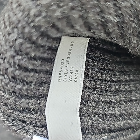 ATHLETA Asymmetrical Rest Day Crewneck Sweater Long Sleeve Gray Women's Size XXS - Picture 9 of 9